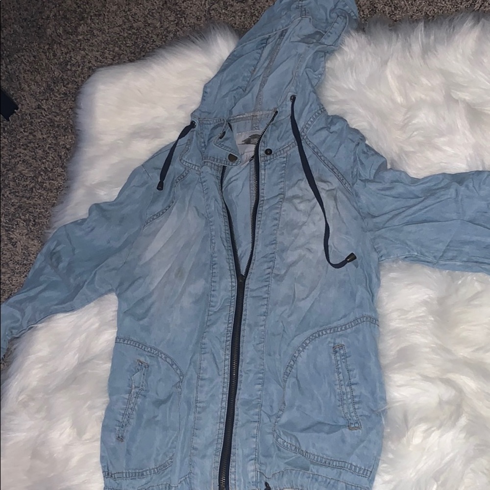 Lightweight soft denim jacket